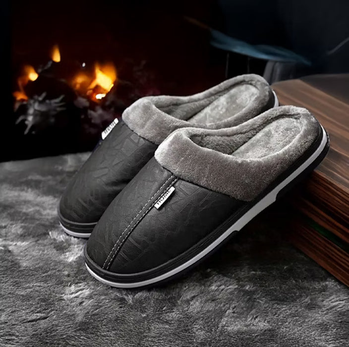 Fodrade innetofflor i läder