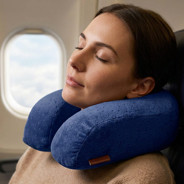 Nackkudde i memory foam