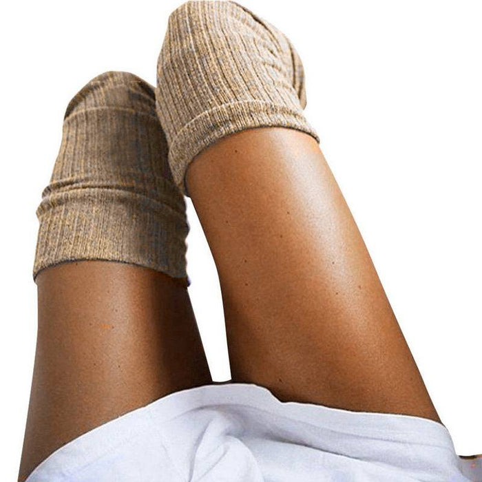 Kroppsbutiken Benvärmare Khaki Knälånga damstrumpor