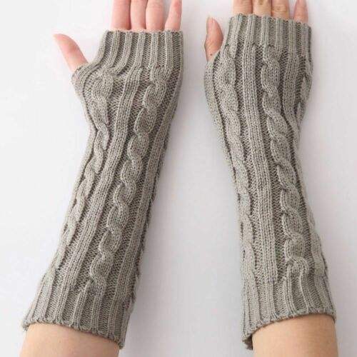 Kroppsbutiken Handledsvärmare Grå Stickade handledsvärmare