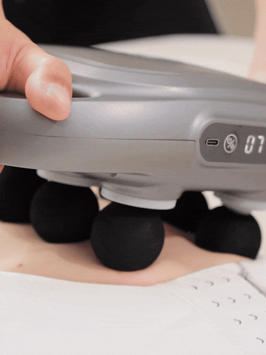Kroppsbutiken Massage Massagepistol MAX (6-huvuden)